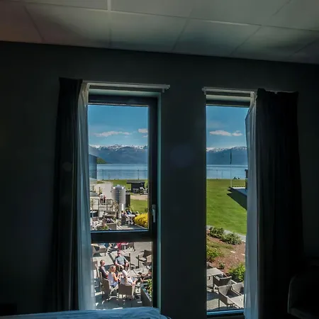 Hardangerfjord מלון