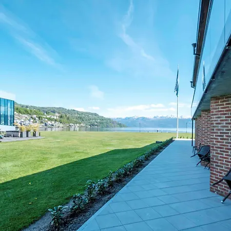 מלון Hardangerfjord Øystese