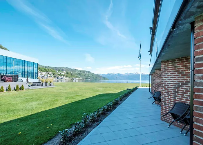 Hotel Hardangerfjord Oystese