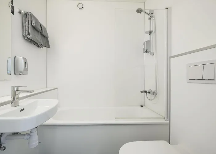 Hardangerfjord 4* Oystese