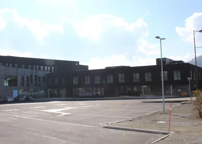 Hardangerfjord Hotel Oystese